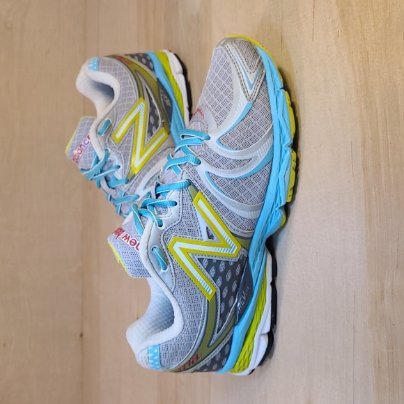 New Balance 870v2 Rev Lite Athletic Shoes - Picture 6 of 10